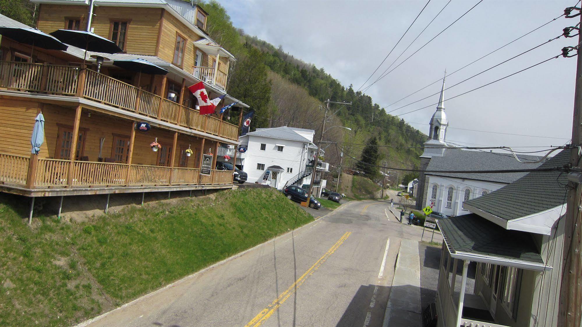 Auberge Le Four A Pain Petite-Riviere-Saint-Francois Exterior photo